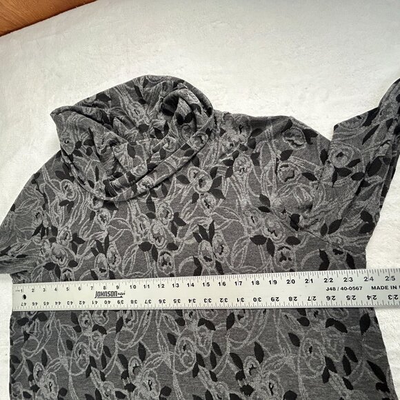 Chico's Womens Gray/Black Floral Print Cowl Neck Long Sleeve Top Size 3 Stretch - Picture 7 of 8
